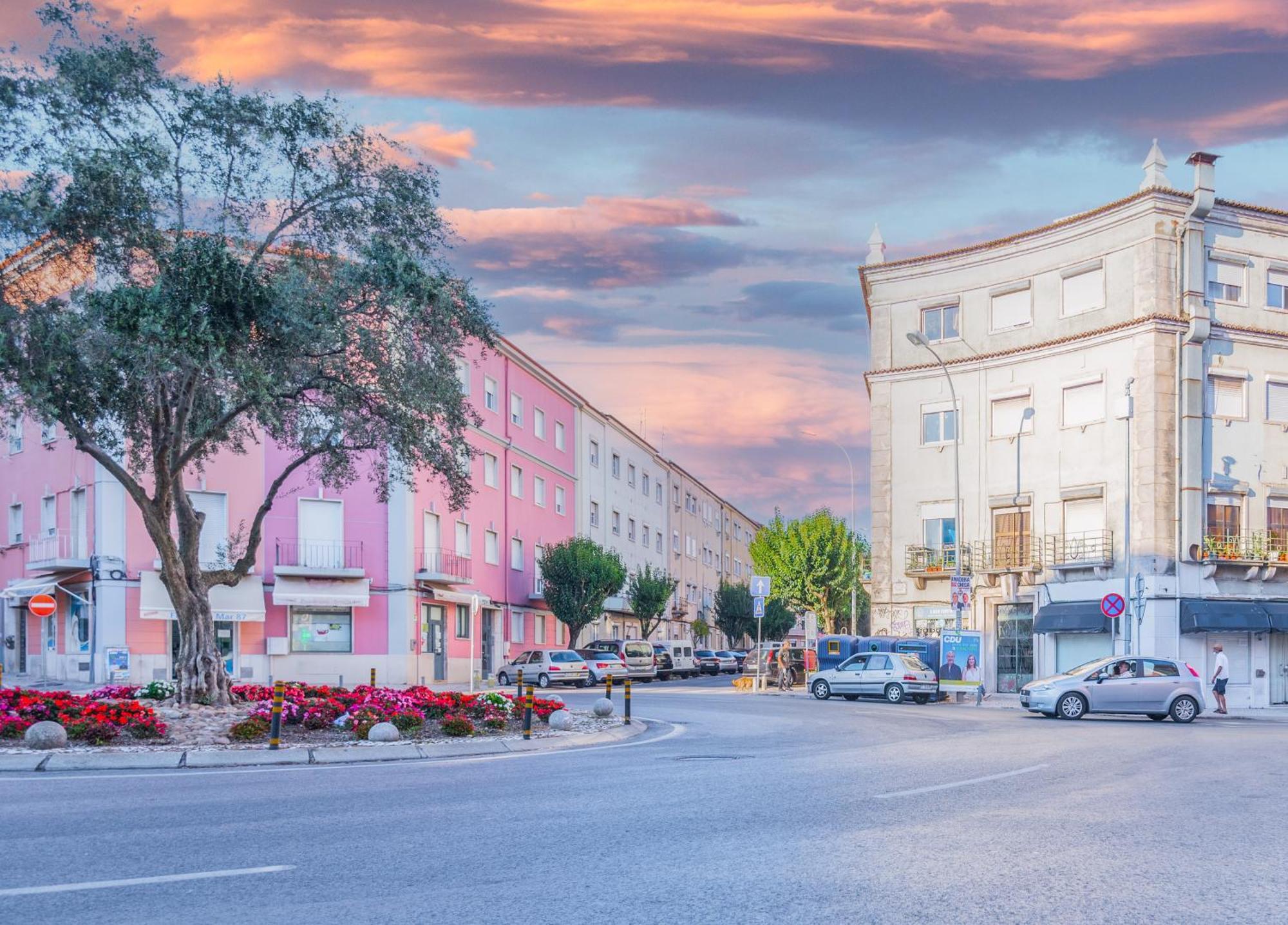 Hotel April Square By Lisbon With Sintra Amadora Exterior foto