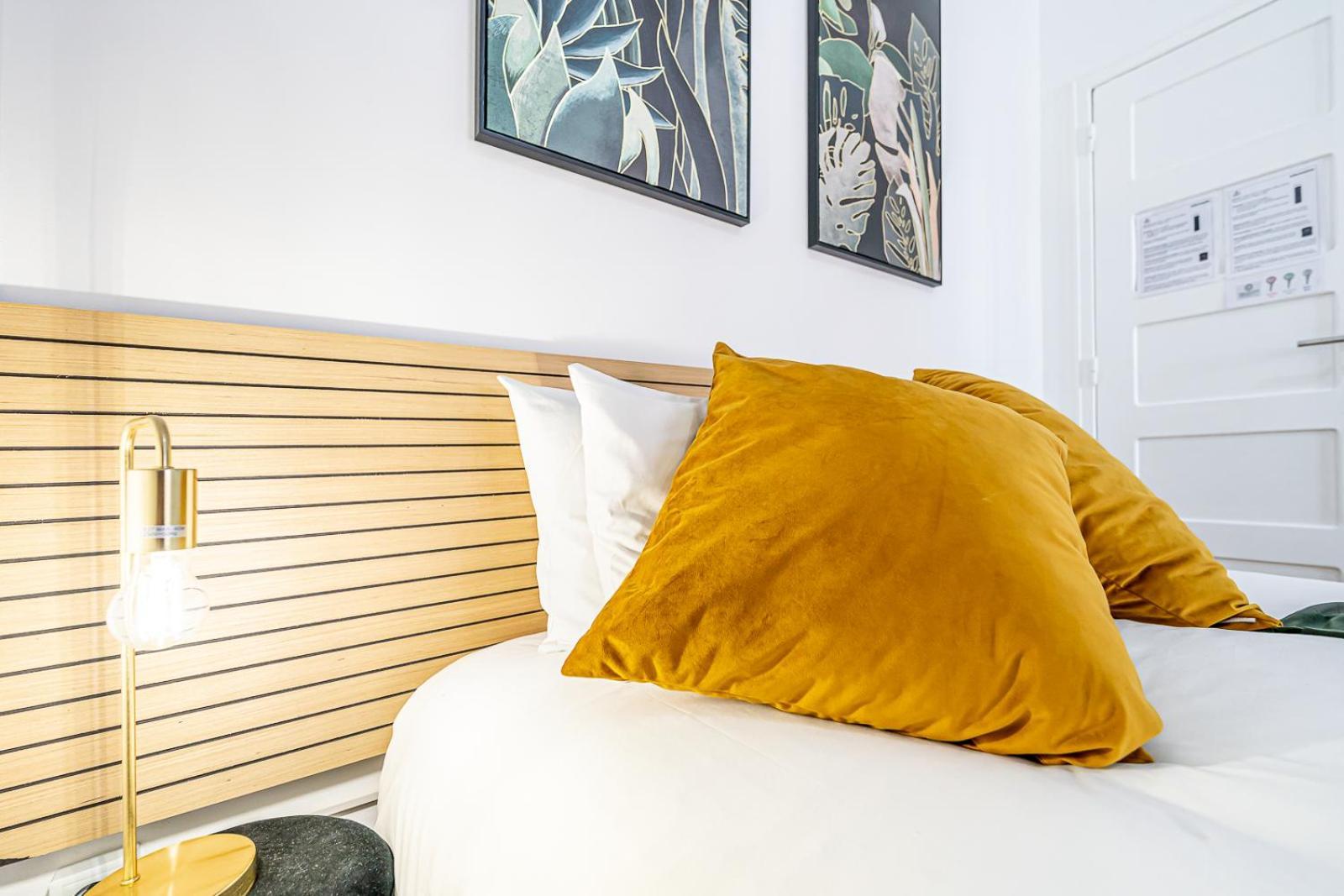 Hotel April Square By Lisbon With Sintra Amadora Exterior foto